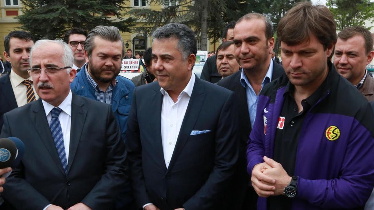 Eskişehirspor Başkanı Mesut Hoşcan