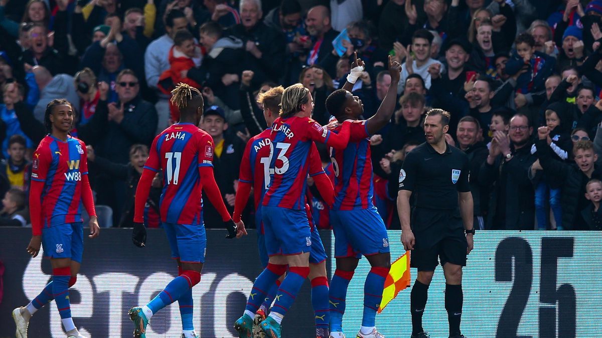 Marc Guehi of Crystal Palace celebrates scoring the opening goal with team mates during the Emirates FA Cup Quarter Final match between Crystal Palace and Everton at Selhurst Park on March 20, 2022 in London, England.