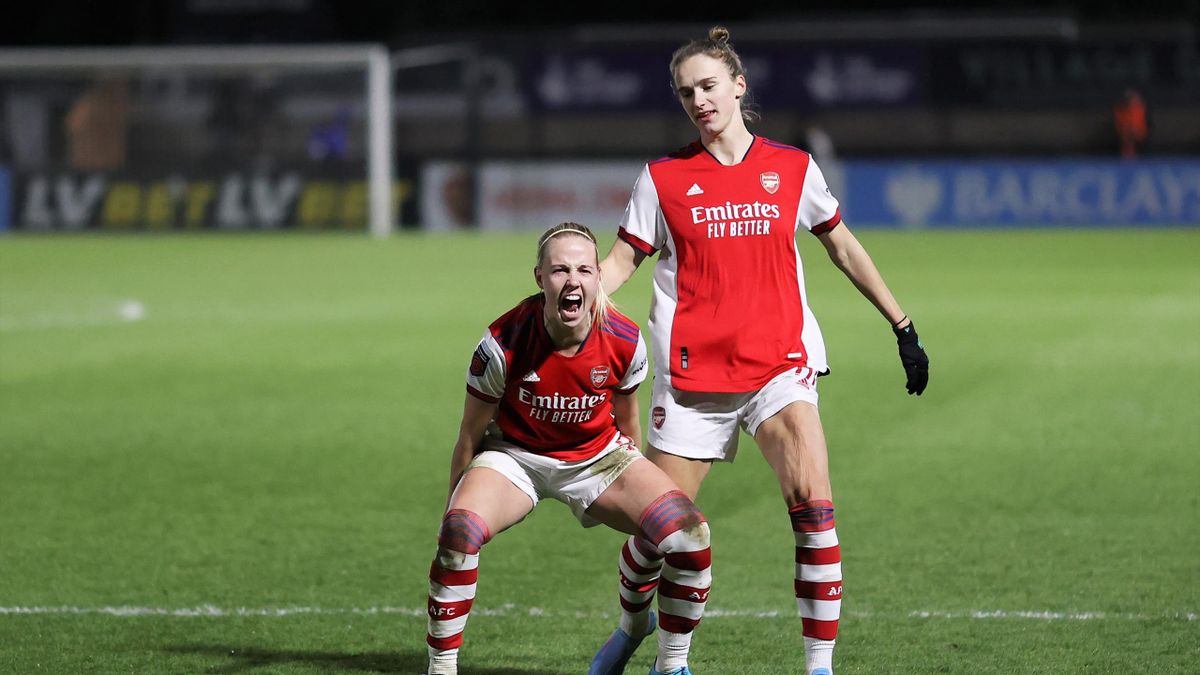 Beth Mead of Arsenal celebrates scoring with team mate Vivianne Miedema to make it 2-1 during the FA WSL match between Arsenal Women and Brighton & Hove Albion Women at Meadow Park on January 27, 2022