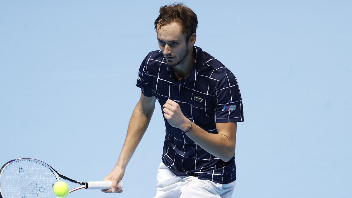 ATP Finals 2020: Daniil Medvedev crushes flat Novak ...