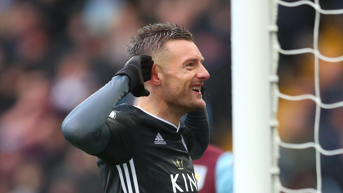 Jamie Vardy of Leicester City celebrates after scoring his team's first goal during the Premier League match between Aston Villa and Leicester City at Villa Park on December 08, 2019 in Birmingham, United Kingdom.