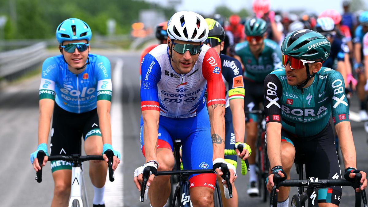 Jacopo Guarnieri tijdens de eerste etappe van de Giro d'Italia 2022