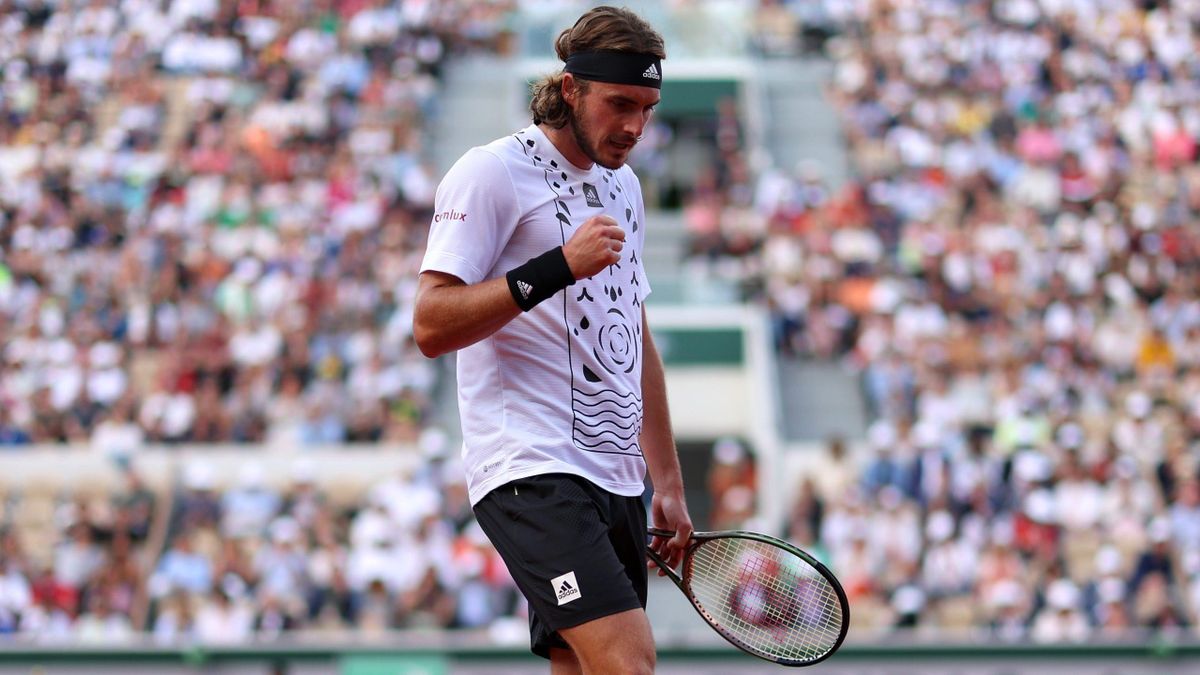 Stefanos Tsitsipas of Greece celebrates a point against Mikael Ymer of Sweden during the Men's Singles Third Round match on Day 7 of The 2022 French Open at Roland Garros on May 28, 2022 in Paris.