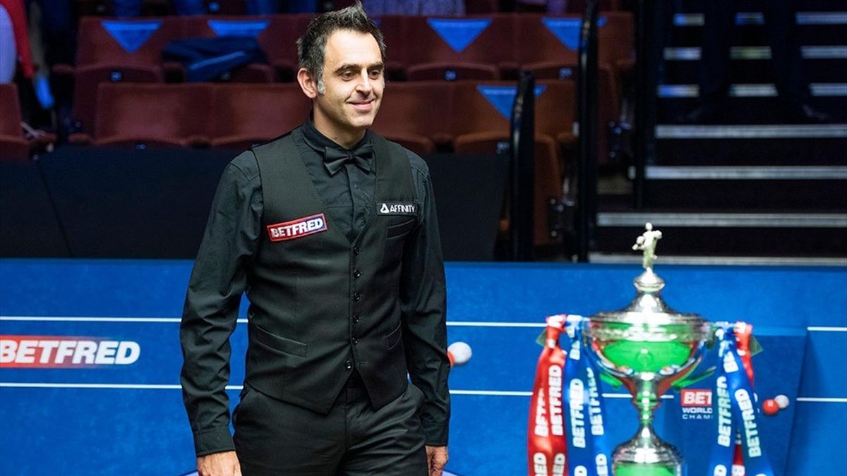 Eyes on the prize: Ronnie O'Sullivan revels in his sixth world title triumph.