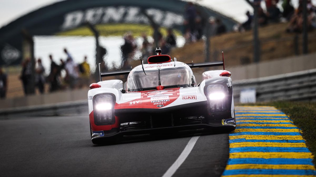 Der Toyota beim 24-Stunden-Rennen in Le Mans 2022
