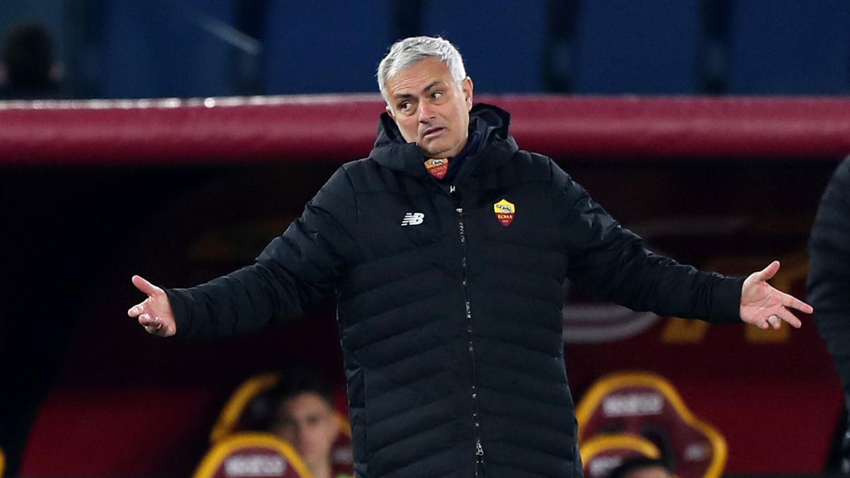 Jose Mourinho, Head Coach of AS Roma reacts from the sideline during the Serie A match between AS Roma v FC Internazionale at Stadio Olimpico on December 04, 2021 in Rome, Italy.