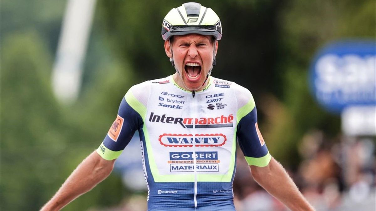 Van der Hoorn esulta sul traguardo di Canale - Giro d'Italia 2021 - Getty Images
