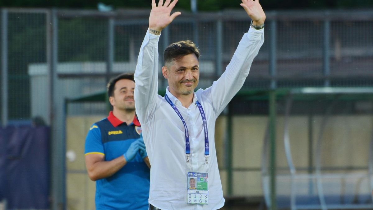 Mirel Radoi, selectionerul Romaniei U21