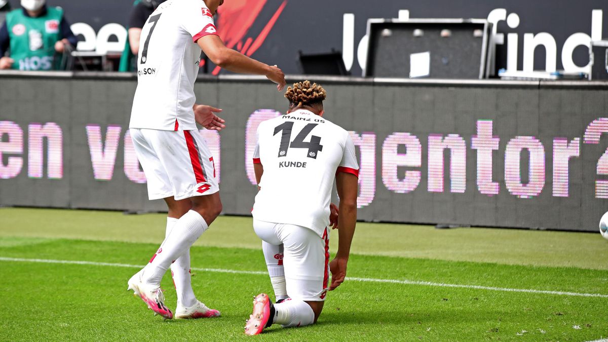 Football news - Mainz earn crucial win as Fortuna Dusseldorf fail to beat 10-man Hoffenheim - Eurosport