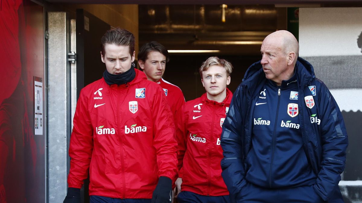 Stefan Johansen t.v, Sander Berge, Mats Møller Dæhli og Nils Johan Semb