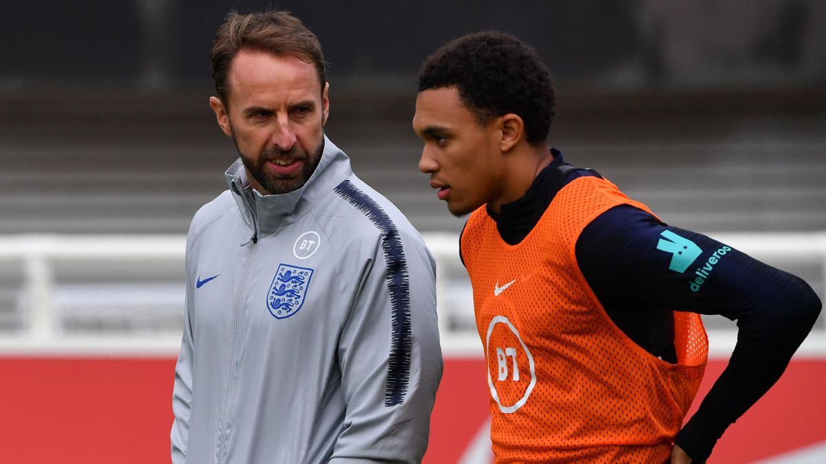 Southgate with Alexander-Arnold