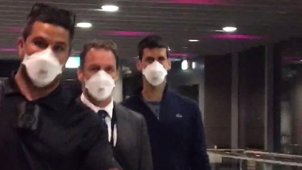 Novak Djokovic lascia l'Australia