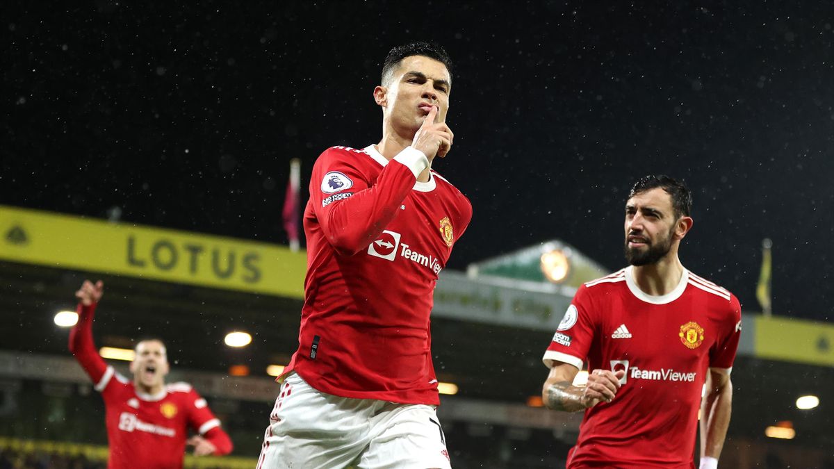 Ronaldo Penalty Earns United Narrow Old Trafford Victory!
