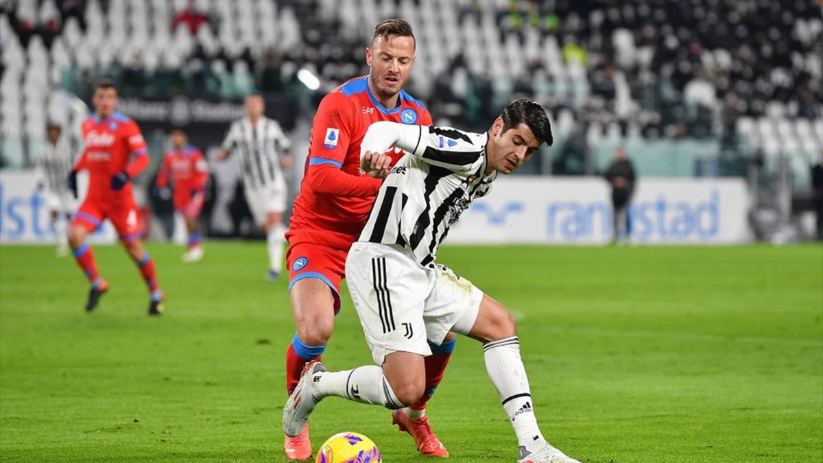 Amir Rrahmani e Alvaro Morata durante Juventus-Napoli - Serie A 2021-22