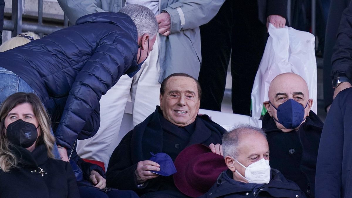 Monza-SPAL, Serie B 2021-2022 : Silvio Berlusconi de retour dans les tribunes