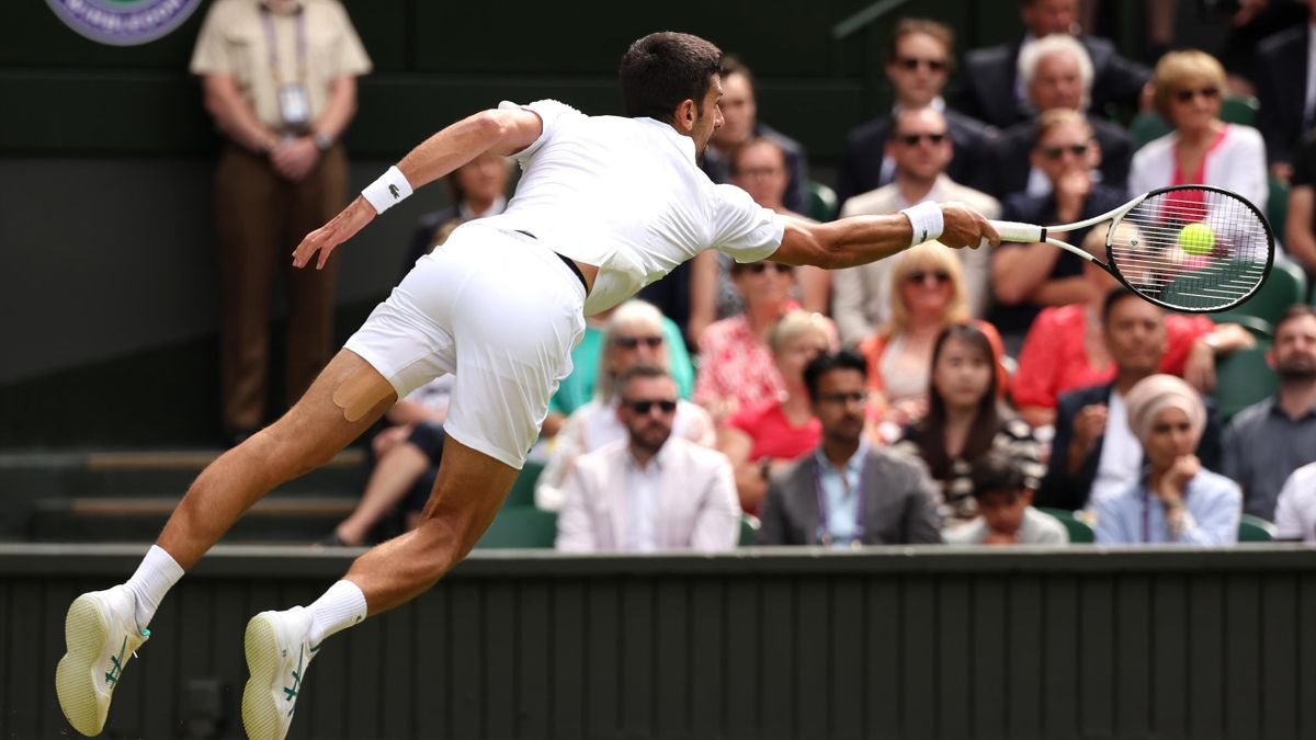Wimbledon 2023 | Vídeo: El puntazo de Alcaraz que acabó con Djokovic  tirándose en plancha - Eurosport