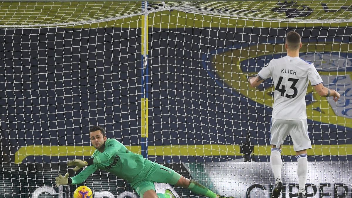 vratar vest hema s narusheniem