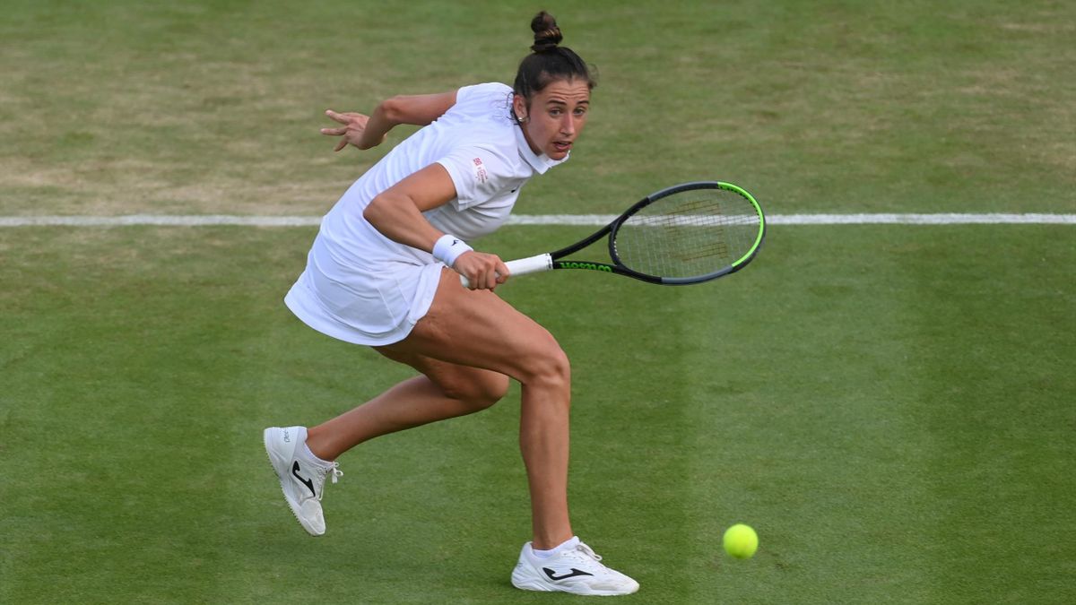 Sara Sorribes Tormo of Spain plays a backhand during her Ladies' Singles Second Round match against Angelique Kerber of Germany during Day Four of The Championships - Wimbledon 2021 at All England Lawn Tennis and Croquet Club on July 01, 2021 in London, E