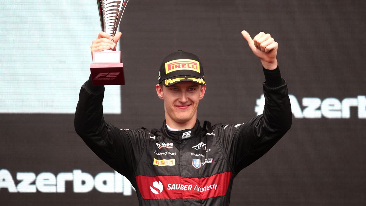 Théo Pourchaire récupère la tête du championnat de Formule 2 après sa 3e place lors du Grand Prix d'Azerba?djan - Eurosport