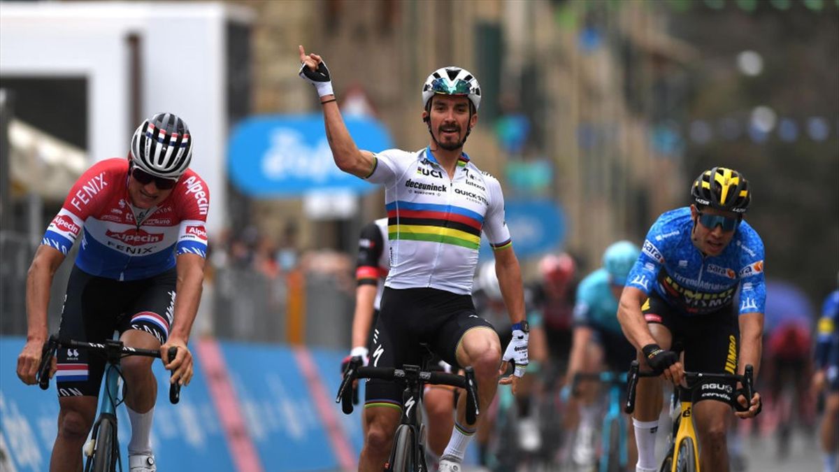 Julian Alaphilippe Verlangert Bei Deceuninck Quick Step Weltmeister Erhalt Vertrag Bis 2024 Eurosport