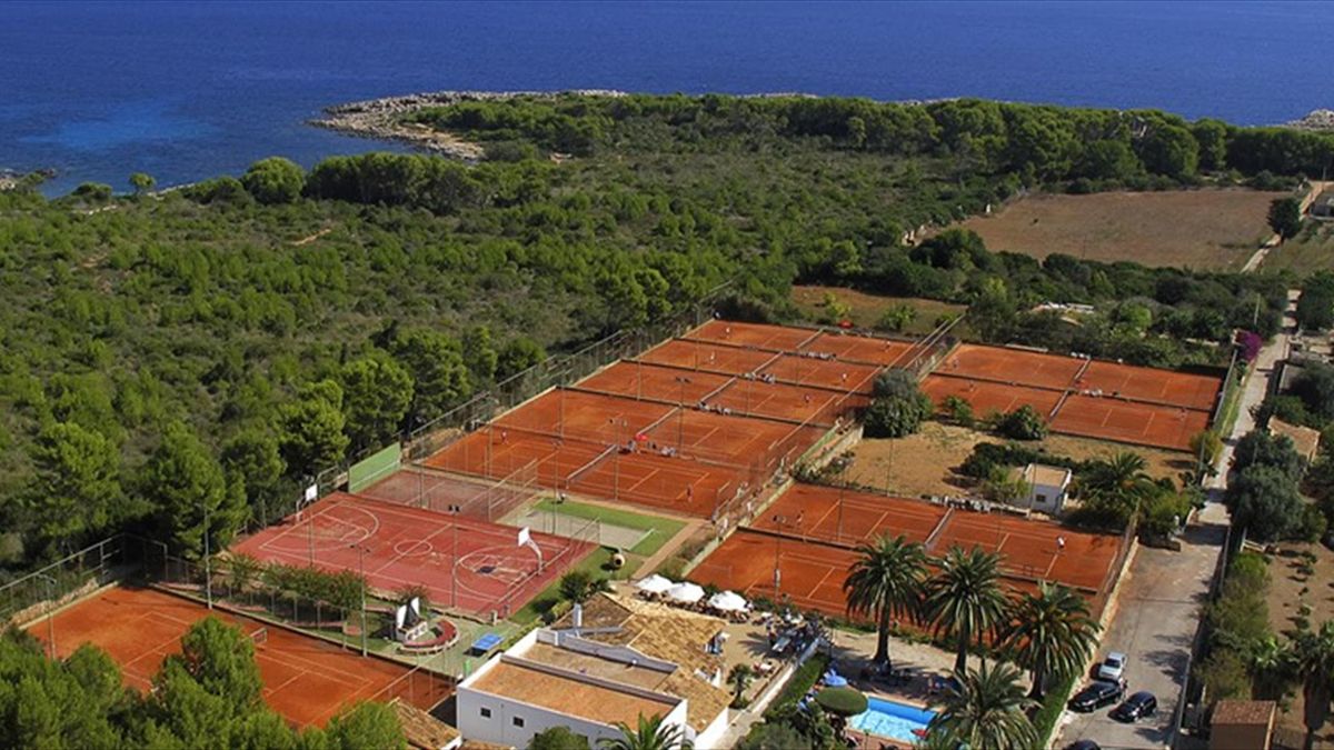Mallorca is a great location for tennis lovers