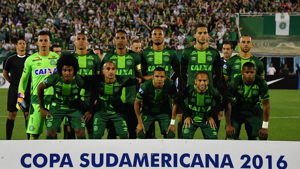 Accidente Avion Se Estrella El Chapecoense Cuando Iba A Jugar La Copa Sudamericana Eurosport