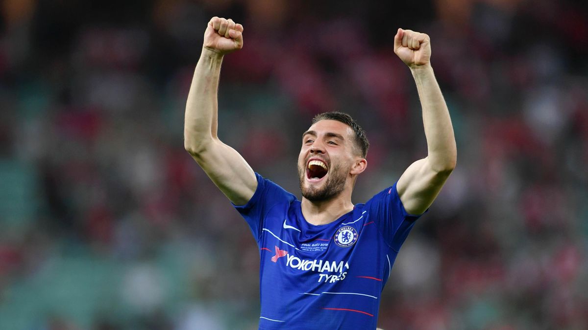 Chelsea | "Blues" trotz Transfersperre vor fester ...