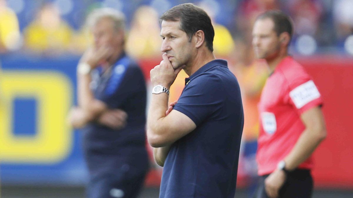 Sturm Trainer Franco Foda Nachster Ofb Trainer Eurosport
