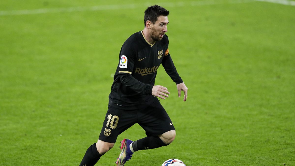 calciomercato messi resta al barcellona e si riduce lo stipendio al via trattativa per il rinnovo eurosport