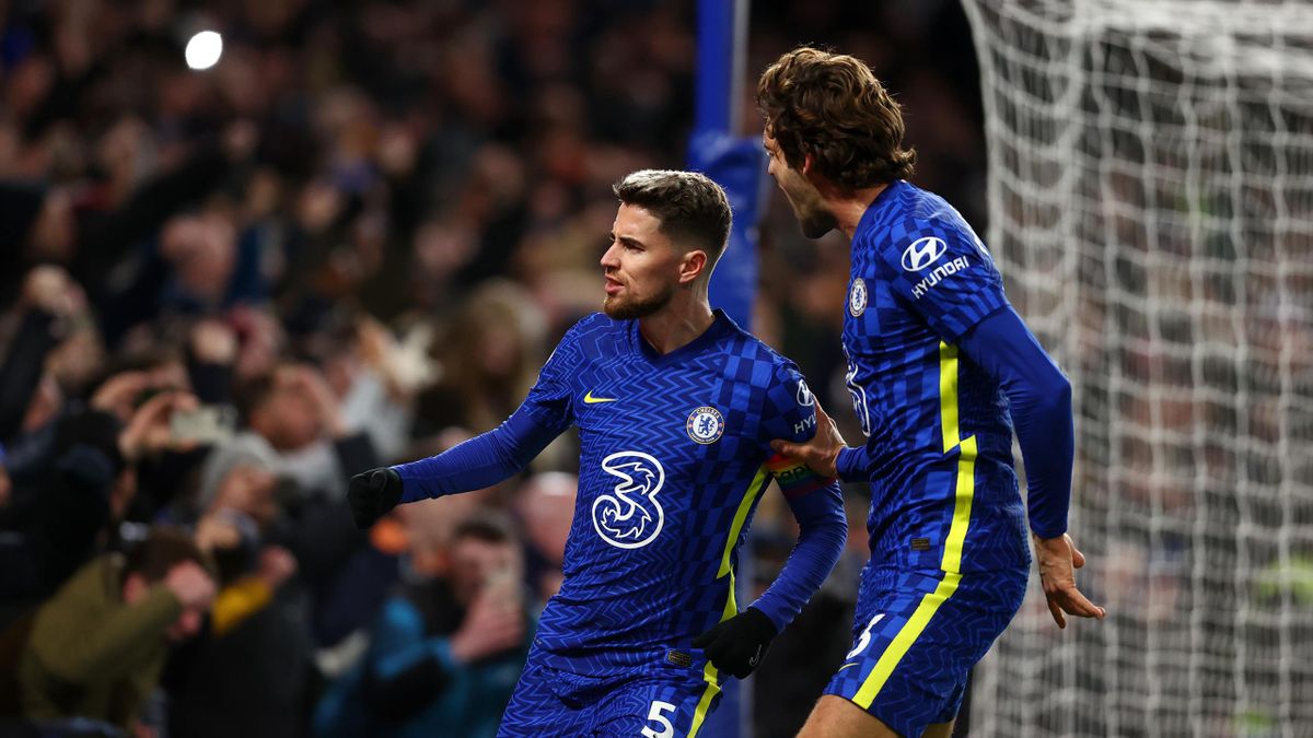 LONDON, ENGLAND - NOVEMBER 28: Jorginho of Chelsea celebrates after scoring their side's first goal during the Premier League match between Chelsea and Manchester United at Stamford Bridge on November 28, 2021 in London, England. (Photo by Clive Rose/Gett