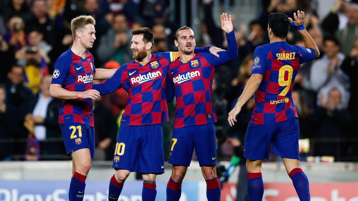 Frenkie de Jong, Lionel Messi, Antonie Griezmann und Luis Suárez vom FC Barcelona