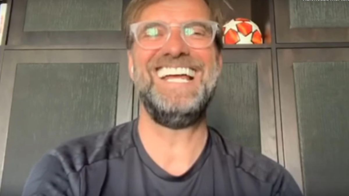 Football News Liverpool Manager Jurgen Klopp Delivers Zoom Surprise To Fans In Isolation Eurosport