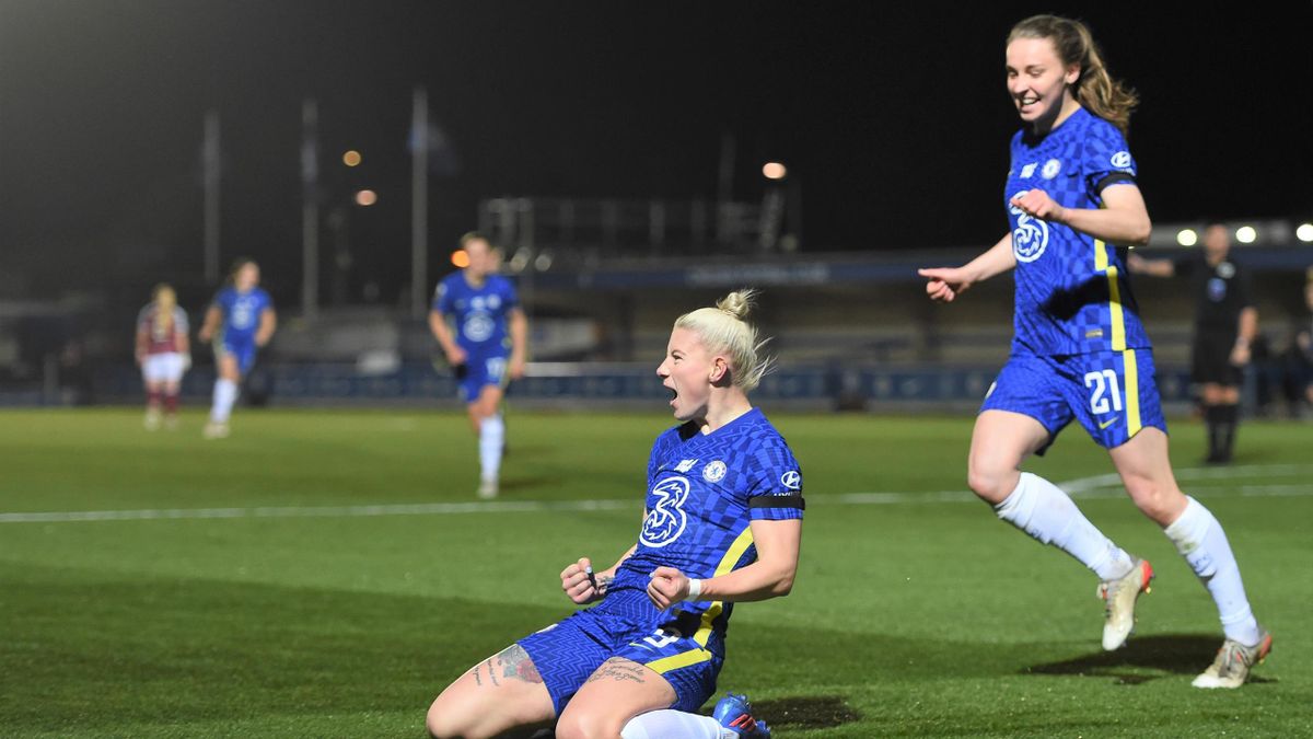 Beth England of Chelsea celebrates after scoring her team's first goal during the Barclays FA Women's Super League match between Chelsea Women and West Ham United Women at Kingsmeadow on January 26, 2022