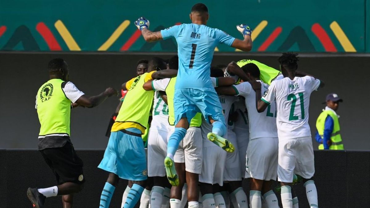 Un Penalty De Dernière Seconde Et Mané Libère Le Sénégal