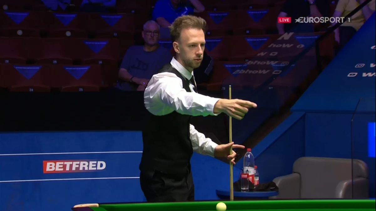 Judd Trump Left Frustrated In Ludicrous Ball Placement Farce At World Snooker Championship Eurosport