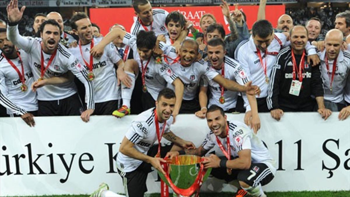 besiktas turkiye kupasi ni sergileyecek