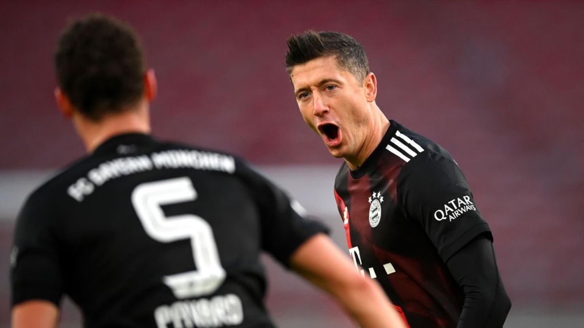 Stuttgart 1-3 Bayern Munich: Robert Lewandowski wonder strike lifts Bayern  to victory - Eurosport