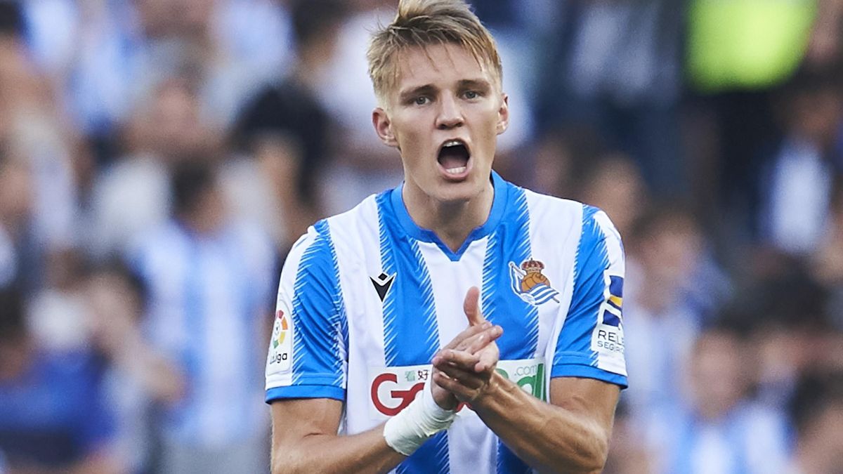 Martin Odegaard of Real Sociedad celebrates after scoring goal during the Liga match between Real Sociedad and Club Atletico de Madrid