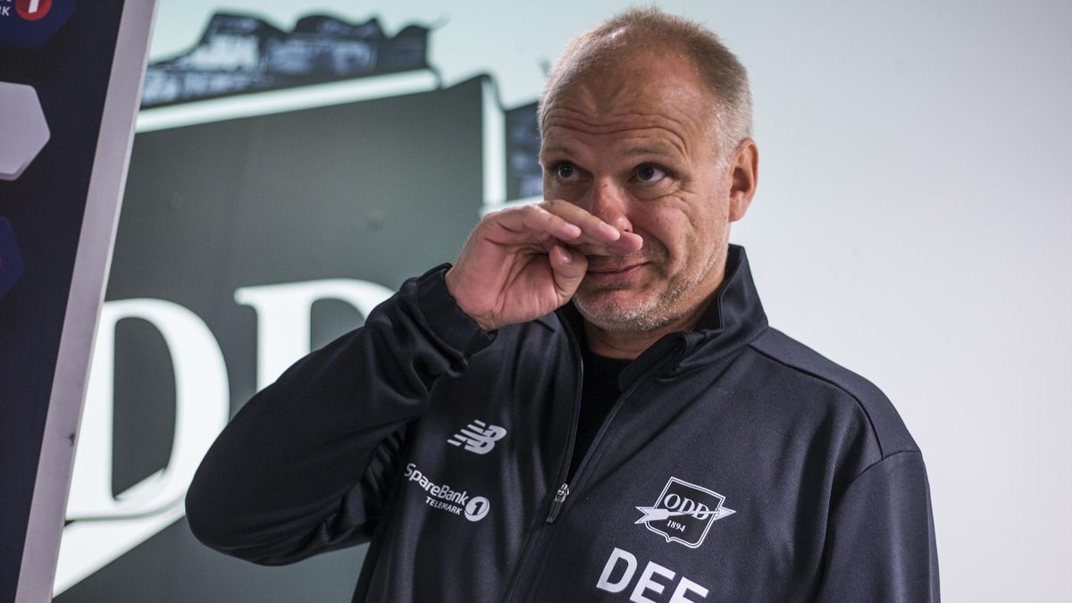 Odd trener Dag Eilev Fagermo etter eliteseriekampen mellom Odd og Molde på Skagerak Arena.