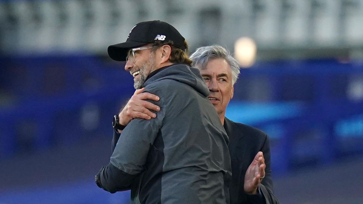 Liverpool-Trainer Jürgen Klopp und Everton-Trainer Carlo Ancelotti