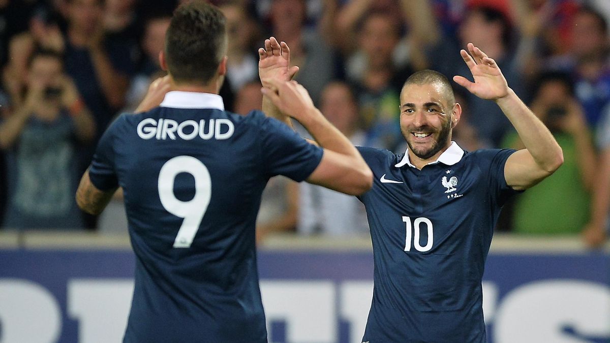 Olivier Giroud et Karim Benzema (France) peuvent jouer ensemble