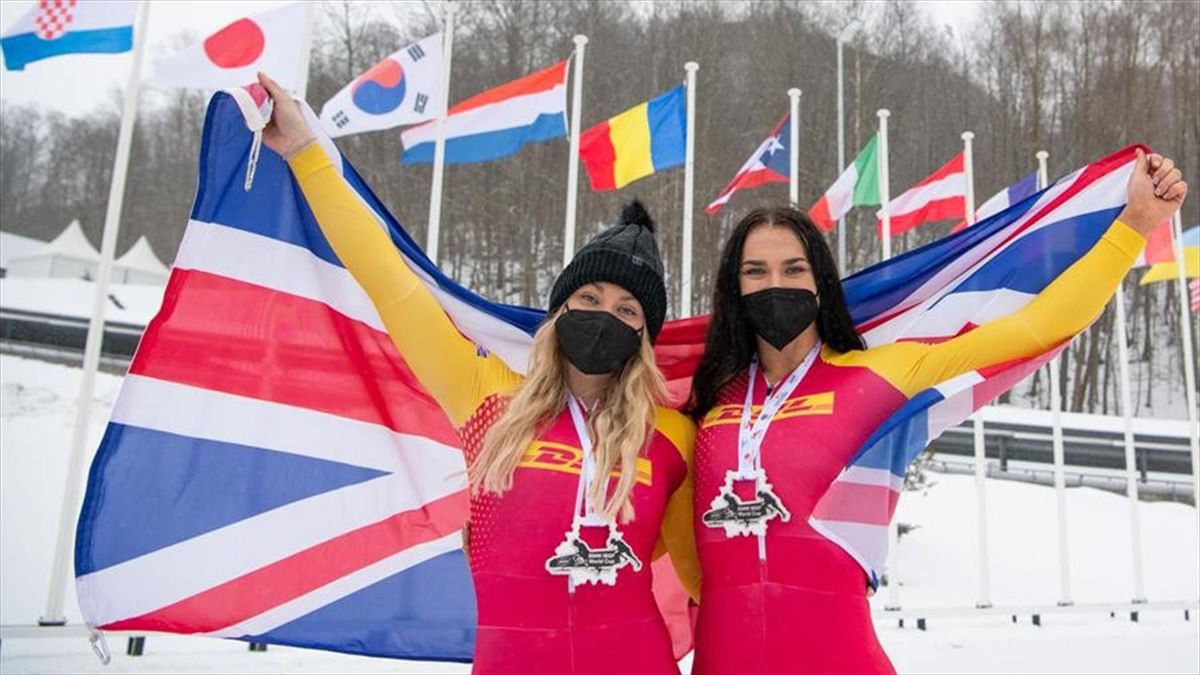 Mica McNeill won her first World Cup medal on Sunday morning as she secured silver with Adele Nicoll in the women’s bobsleigh in Sigulda. (@rekords)
