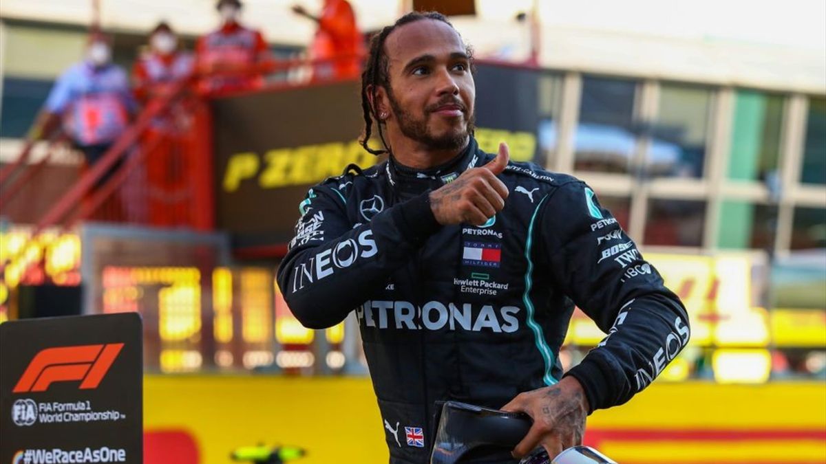 F1 Lewis Hamilton Wins Tuscan Grand Prix Which Sees Two Red Flags Eurosport