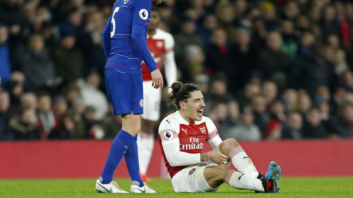 Football News Long Term Injury Fears For Arsenal Star Hector Bellerin Eurosport Breaking news headlines about hector bellerin, linking to 1,000s of sources around the world, on newsnow: arsenal star hector bellerin