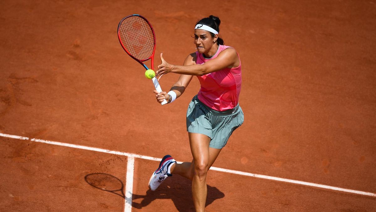 Caroline Garcia lors de son match du 2e tour contre Polona Hercog à Roland-Garros 2021