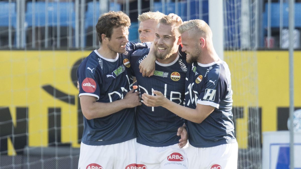 Gladmelding Til Godset Fansen For Tromso Kampen Eurosport