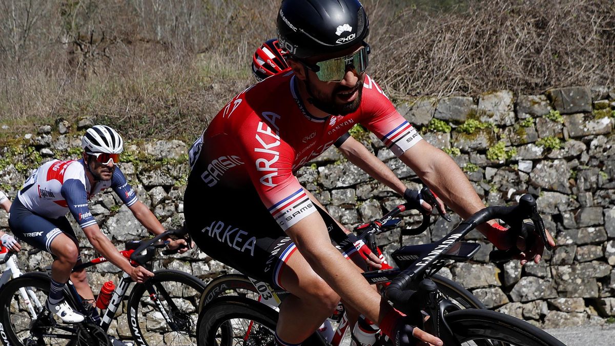 Nacer Bouhanni in action for Arkea Samsic