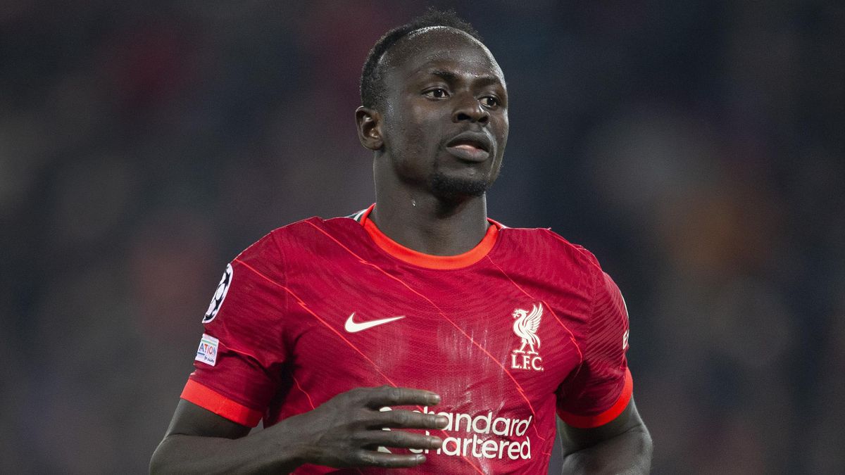Sadio Mane of Liverpool in action during the UEFA Champions League Round Of Sixteen Leg Two match between Liverpool FC and FC Internazionale at Anfield on March 8, 2022 in Liverpool