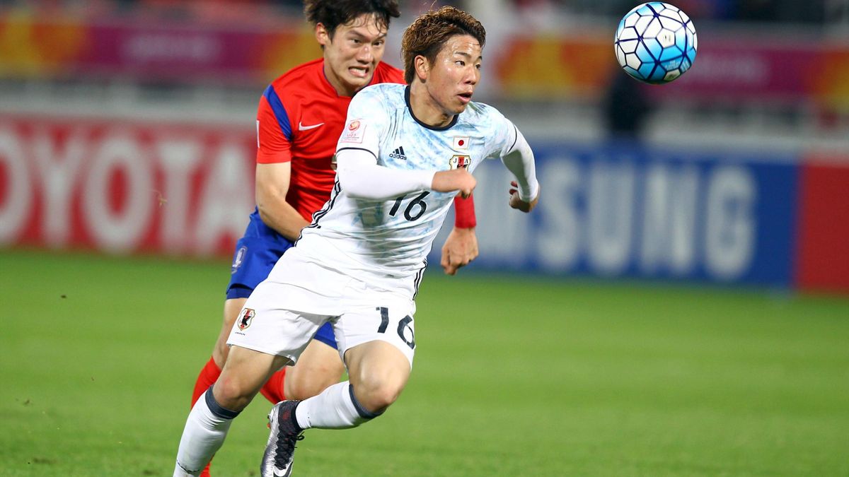 Arsenal Confirm Deal To Sign Japan Forward Takuma Asano Eurosport
