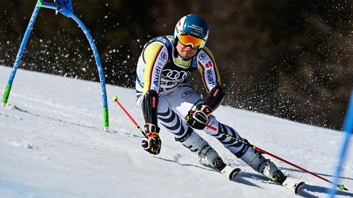 Alexander Schmid im Mannschaftswettbewerb bei der Ski-WM in Aktion